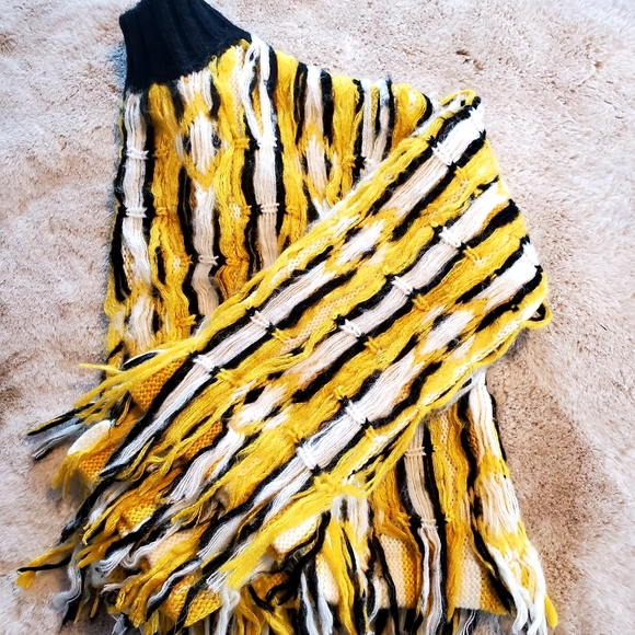 Ivory Rose Cropped Pullover Dopamine Sweater Size M - Picture 8 of 14